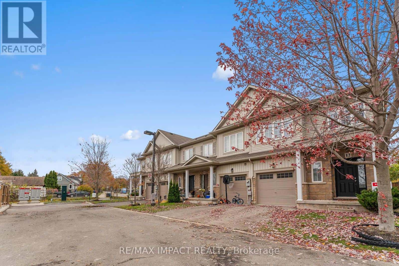 12 - 5084 ALYSSA DRIVE — Lincoln (Beamsville), Ontario - Photo 4 of 43