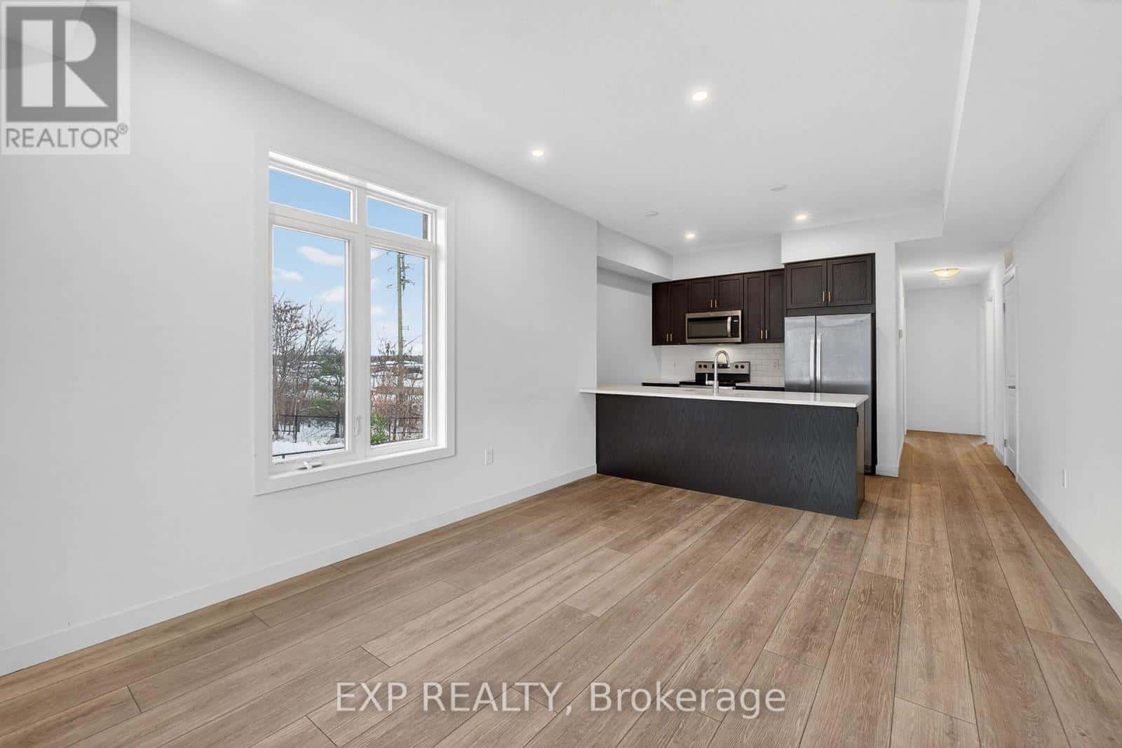 2 - 405 MYERS ROAD — Cambridge, Ontario - Photo 5 of 40