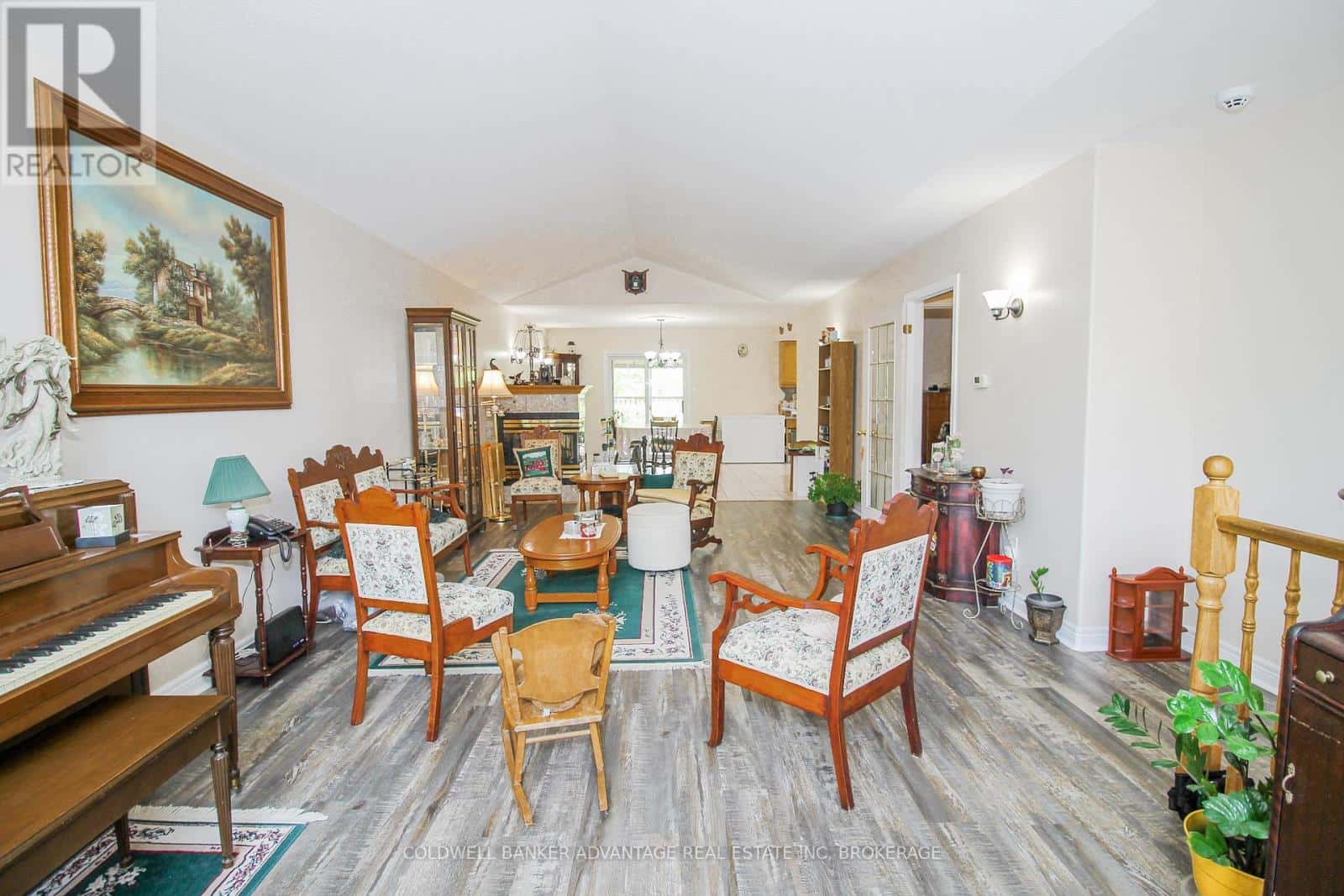 40 GRETEL DRIVE — Welland (N. Welland), Ontario - Photo 3 of 45