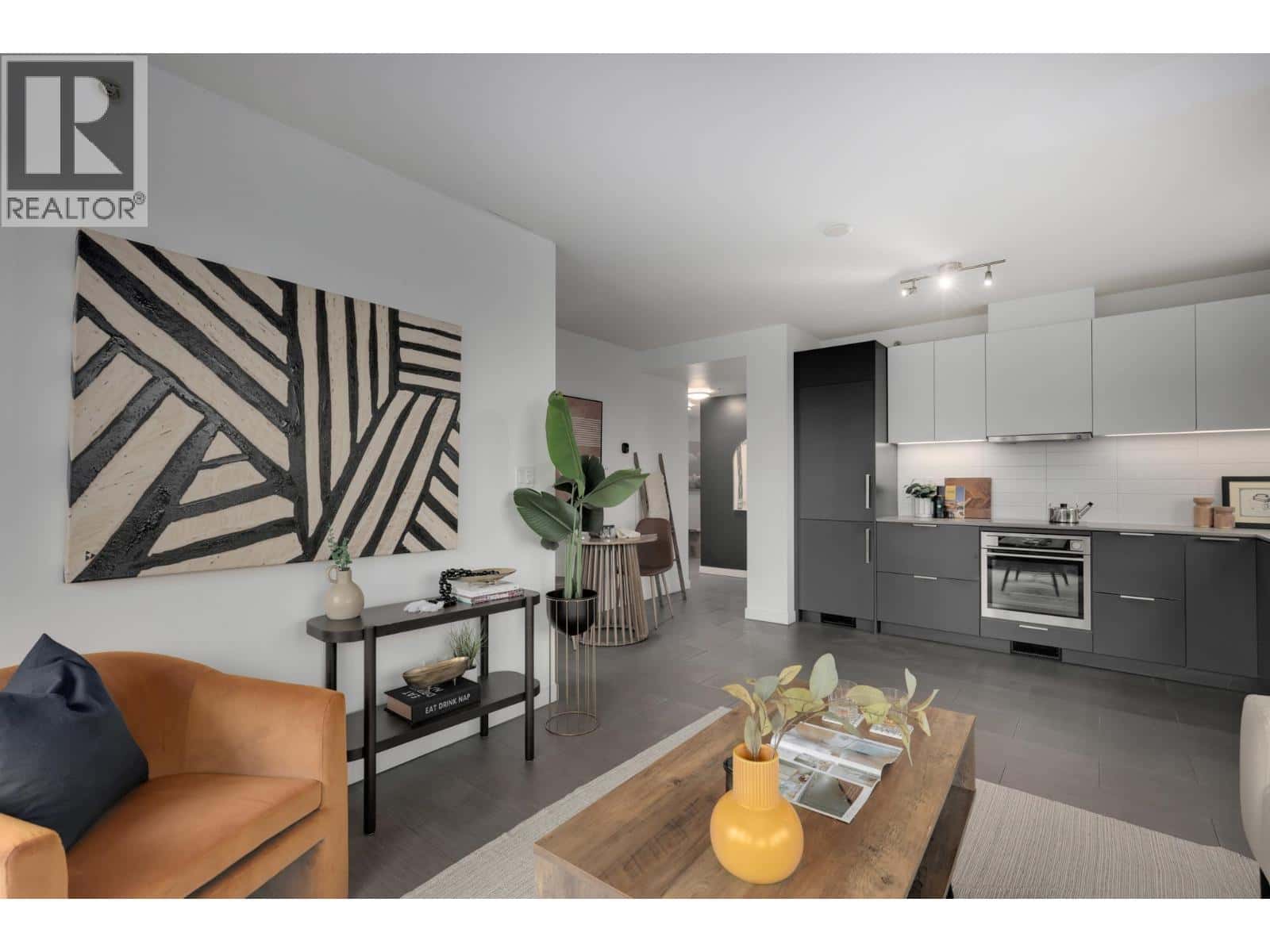 1102 66 W CORDOVA STREET — Vancouver, British Columbia - Photo 5 of 27