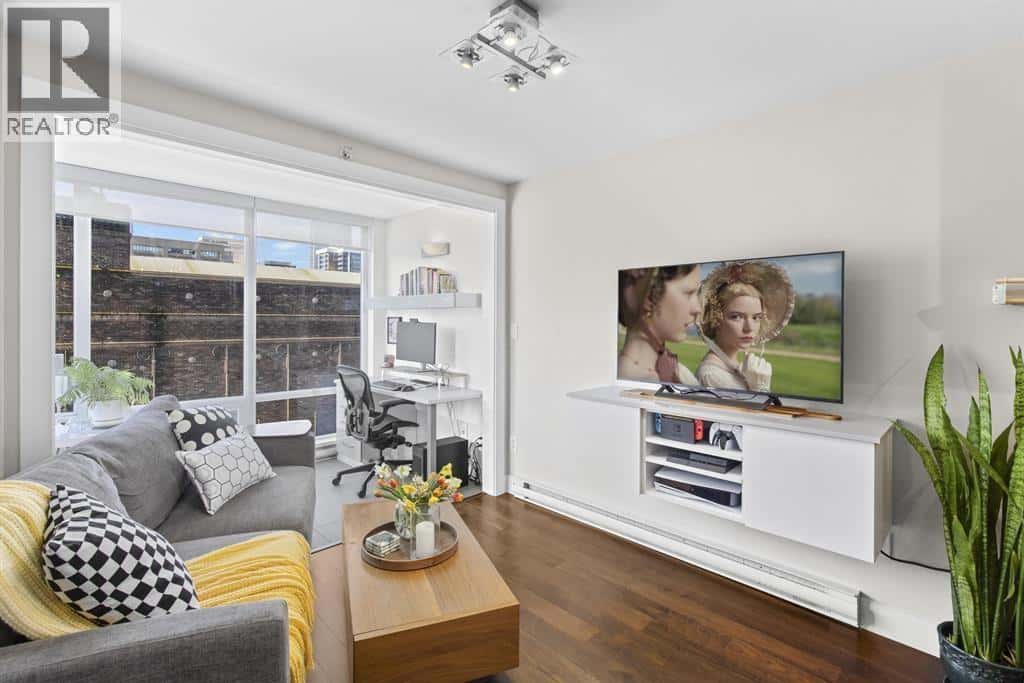 705 565 SMITHE STREET — Vancouver, British Columbia - Photo 5 of 29