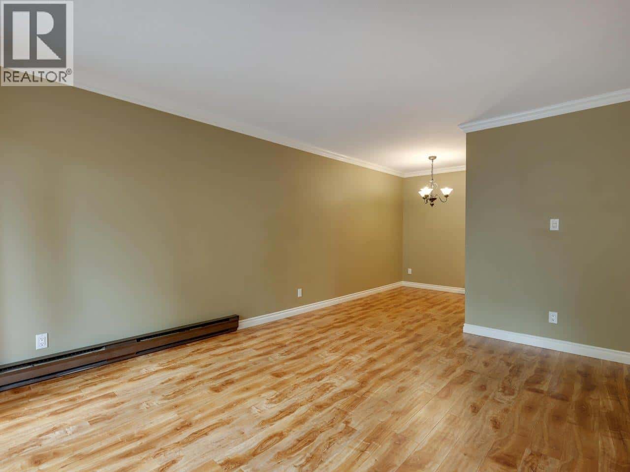 306 975 W 13TH AVENUE — Vancouver, British Columbia - Photo 5 of 28