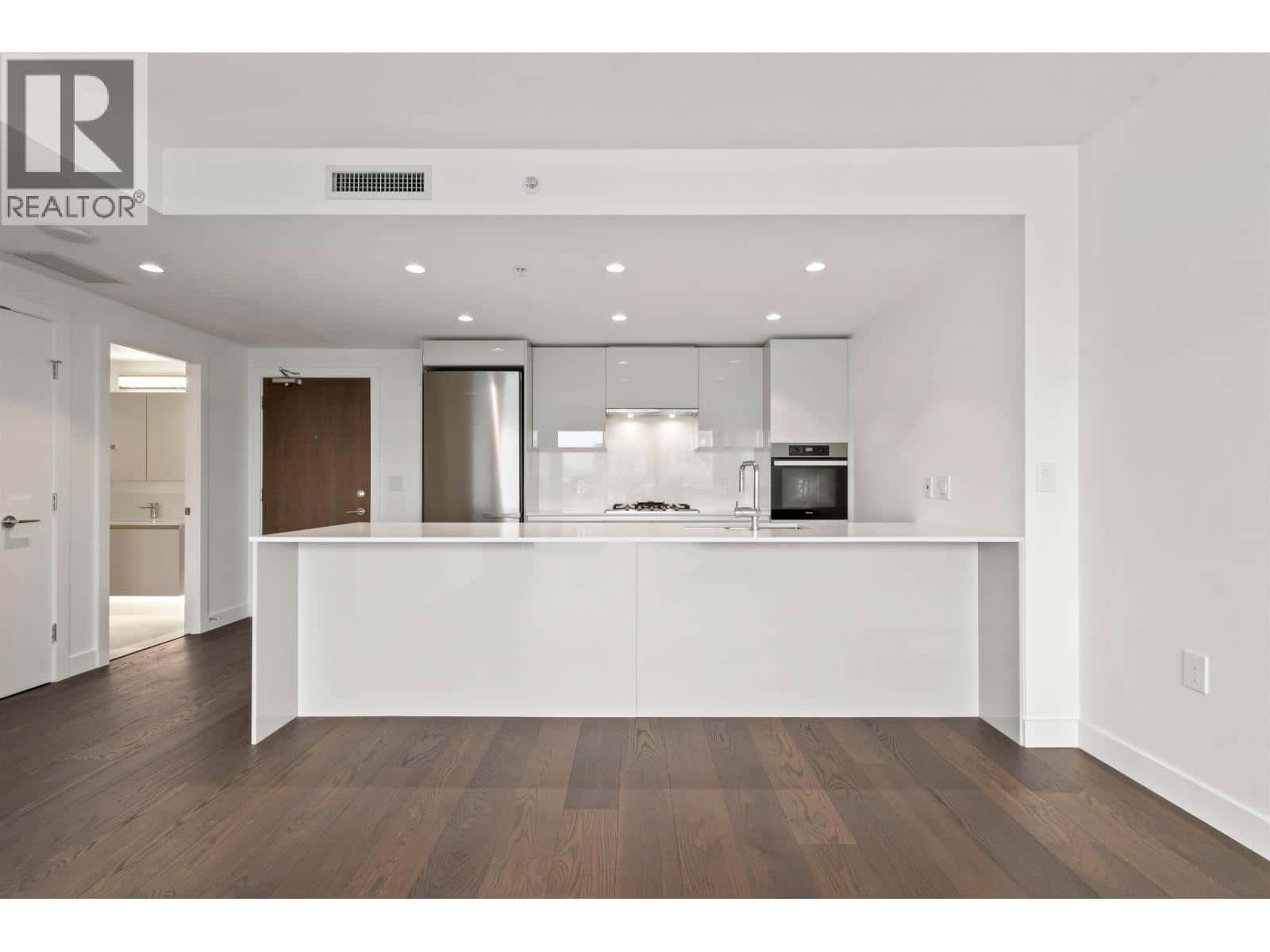 706 5788 GILBERT ROAD — Richmond, British Columbia - Photo 5 of 37