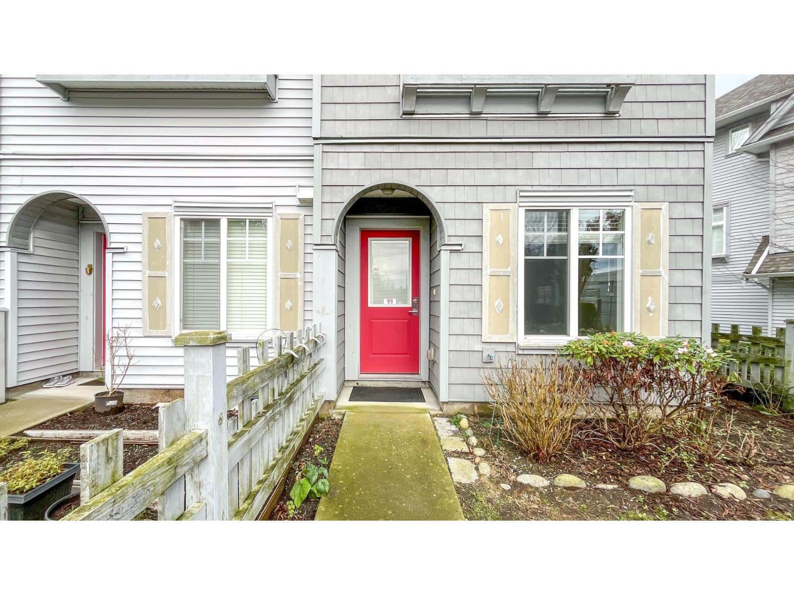 99 5858 142 STREET — Surrey, British Columbia - Photo 3 of 37