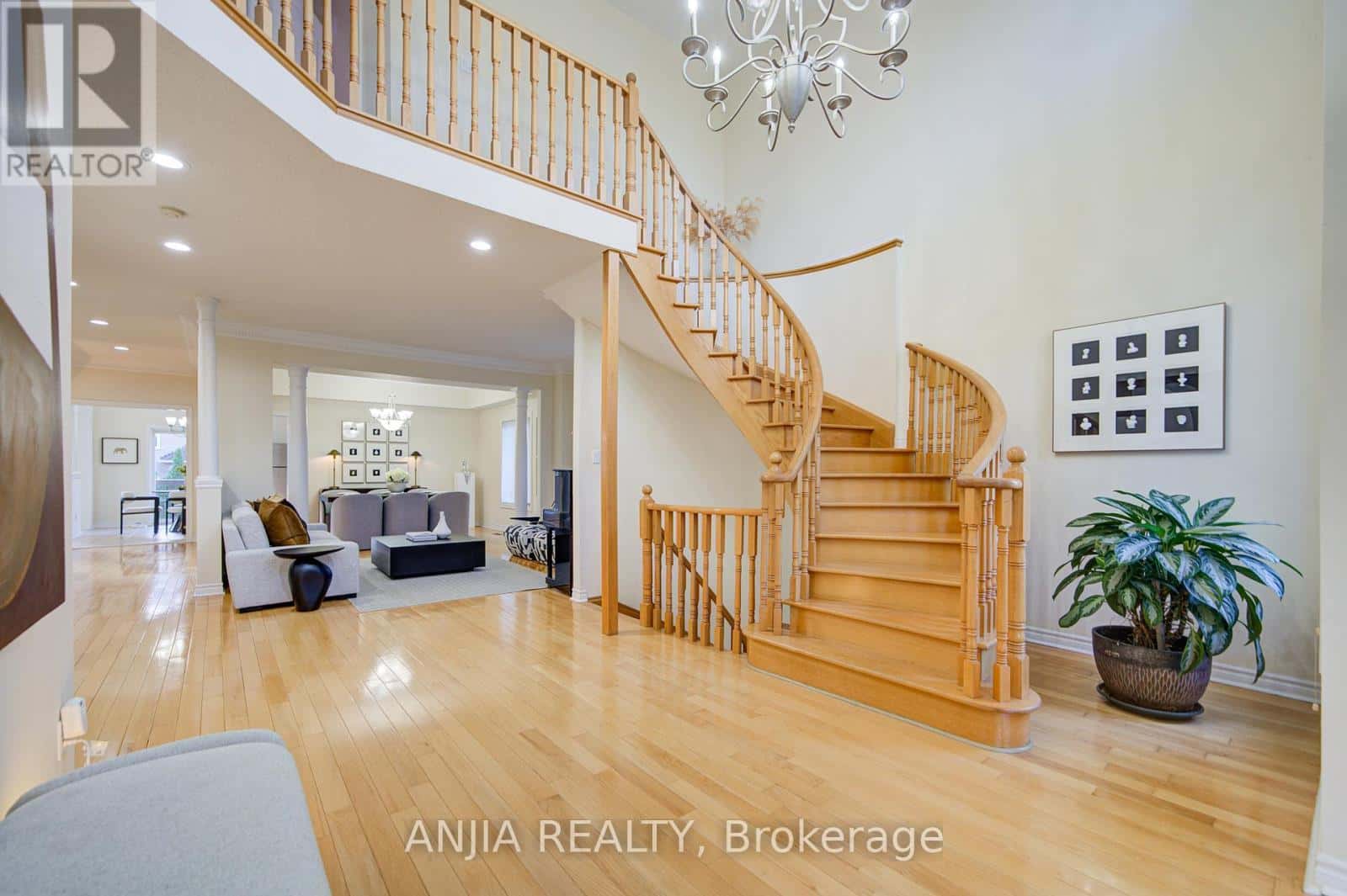 54 ROUGE BANK DRIVE — Markham (Legacy), Ontario - Photo 4 of 50