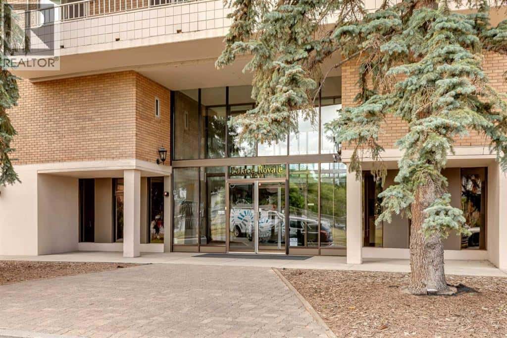 404, 629 Royal Avenue SW — Calgary, Alberta - Photo 2 of 50