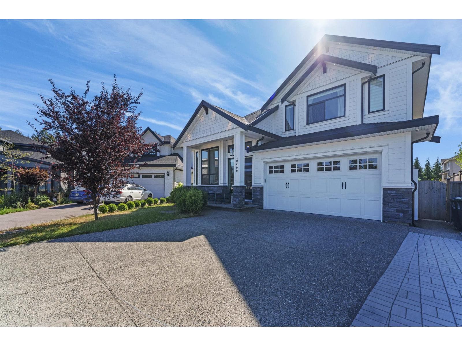 16466 103 AVENUE — Surrey, British Columbia - Main photo