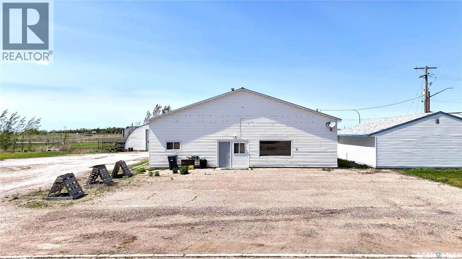109 McGregor STREET — Davidson, Saskatchewan - Photo 4 of 46