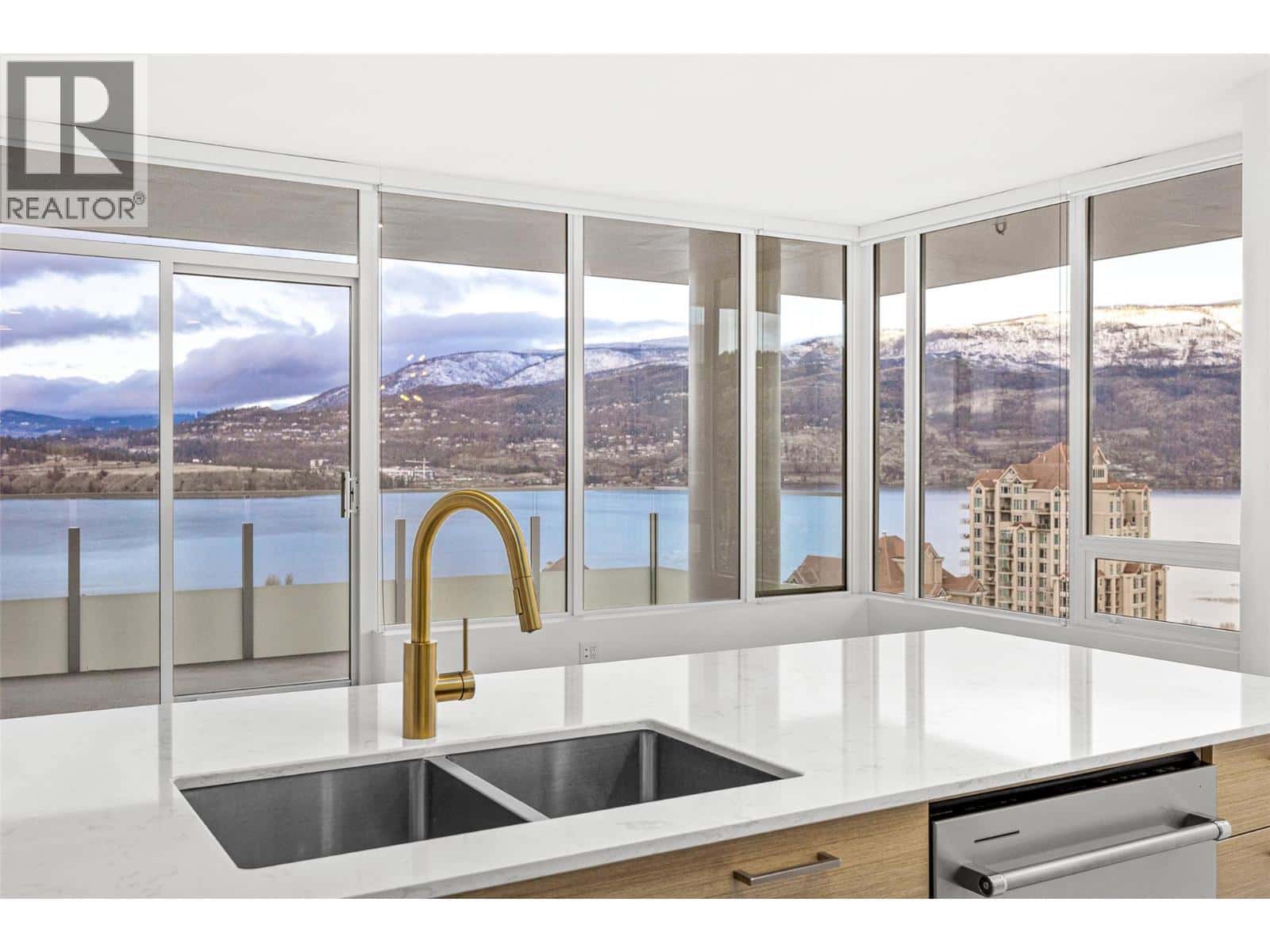 1191 Sunset Drive Unit# 2205 — Kelowna, British Columbia - Photo 3 of 77