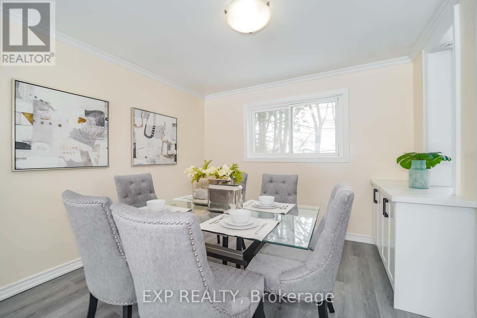 22 JONES COURT — Aurora (Aurora Highlands), Ontario - Photo 5 of 36