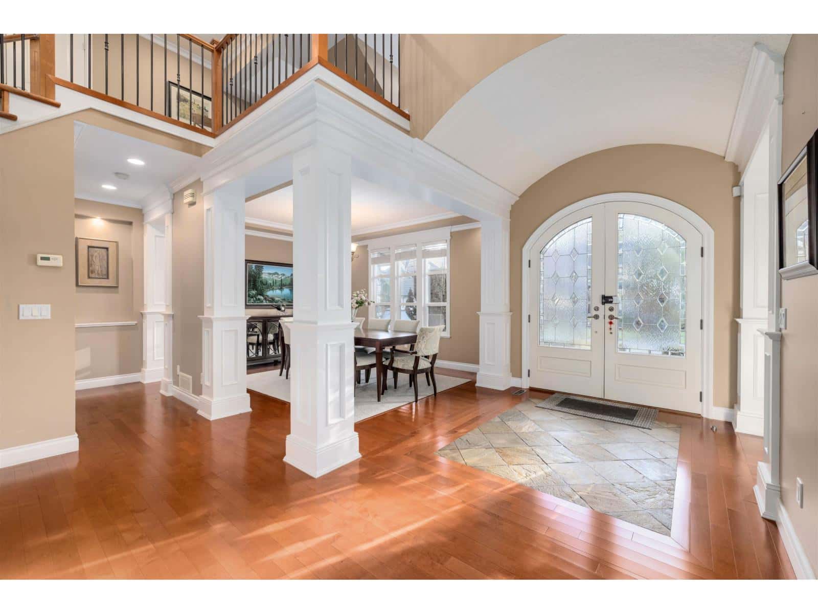 14185 33 AVENUE — Surrey, British Columbia - Photo 3 of 40