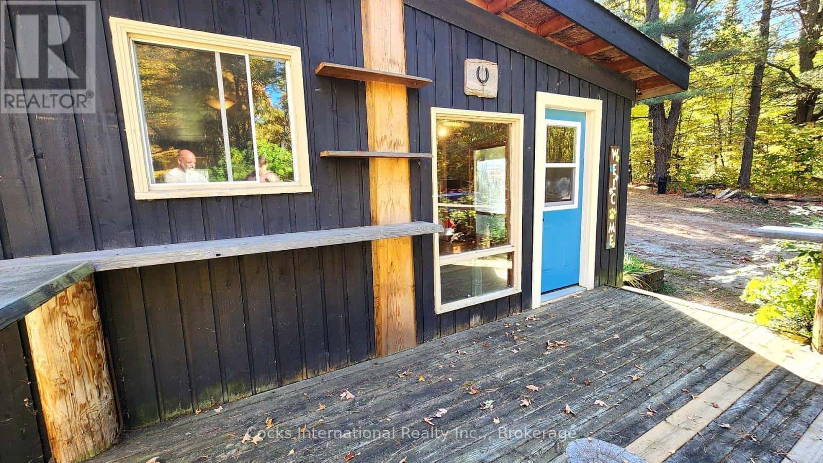 205 LOCKES ROAD — Perry, Ontario - Photo 5 of 44