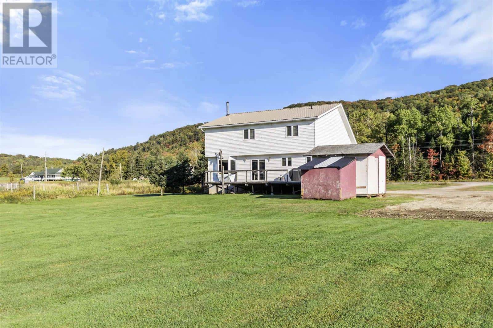 145 Highway 552 — Goulais River, Ontario - Photo 4 of 50