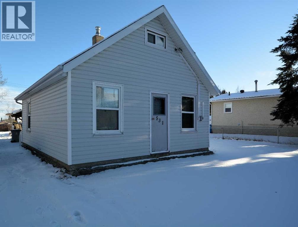 531 65 Street — Edson, Alberta - Main photo