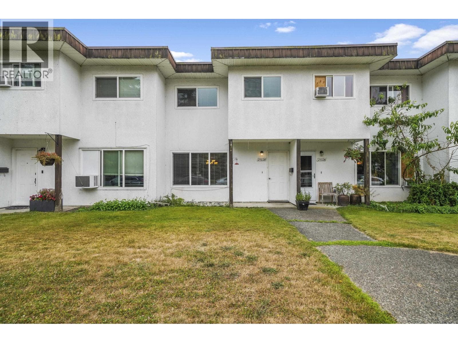 21528 MAYO PLACE — Maple Ridge, British Columbia - Main photo