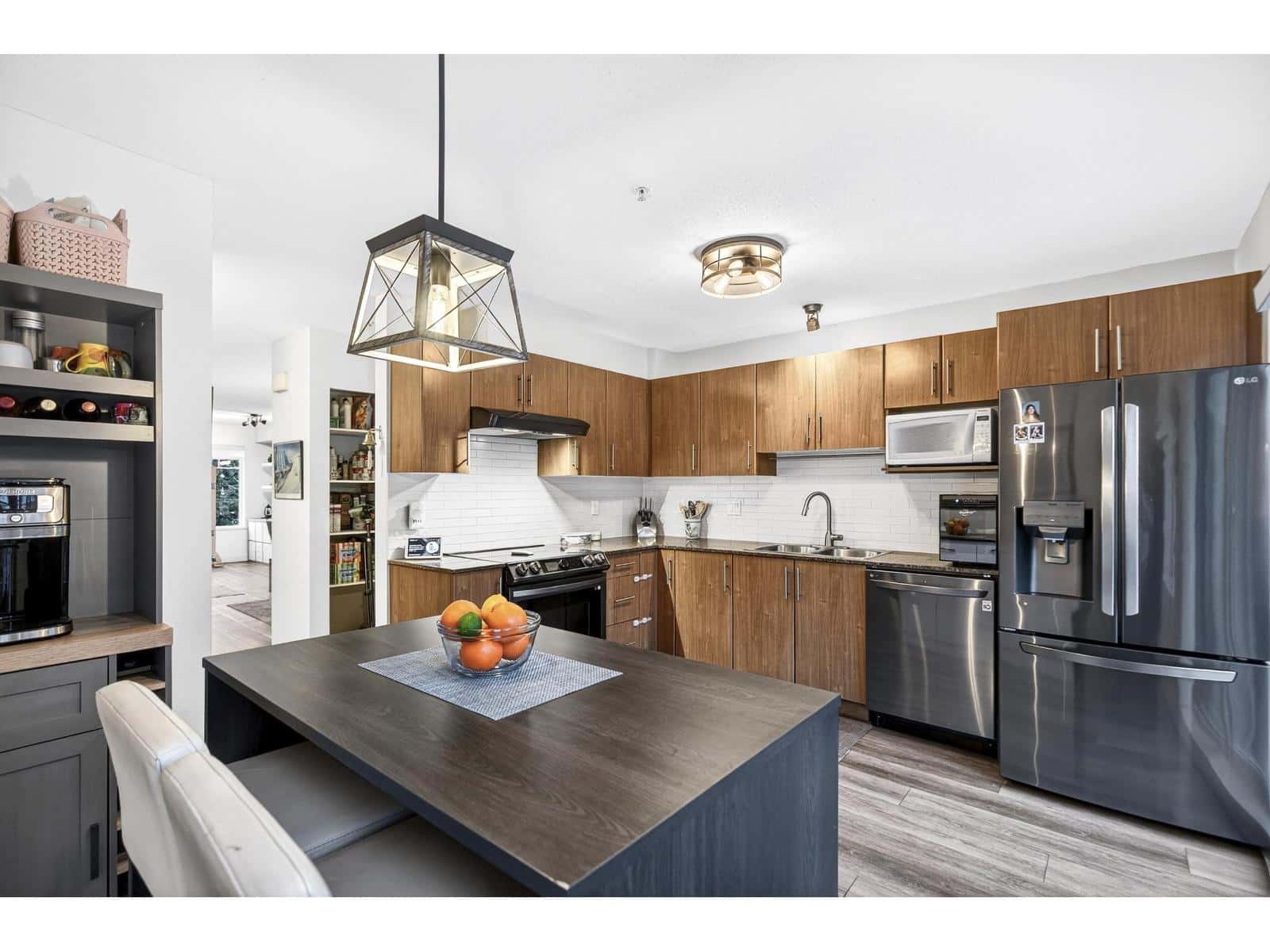 90 20038 70 AVENUE — Langley, British Columbia - Photo 4 of 39