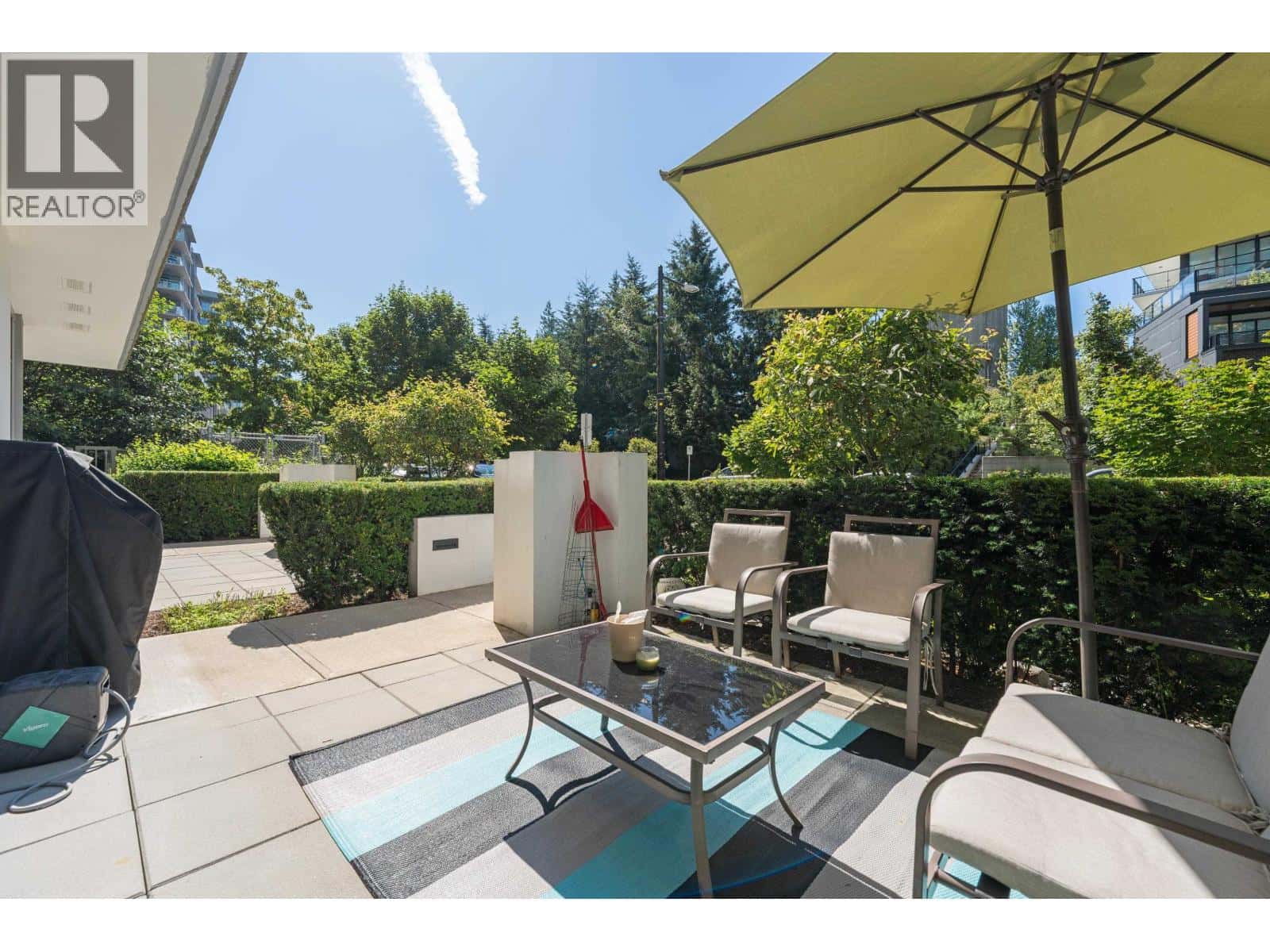 8980 UNIVERSITY CRESCENT — Burnaby, British Columbia - Photo 5 of 30