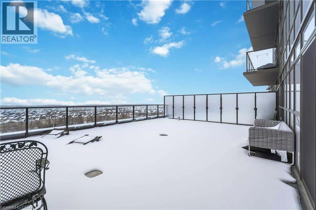 470 DUNDAS Street E Unit# 909 — Hamilton, Ontario - Photo 2 of 31