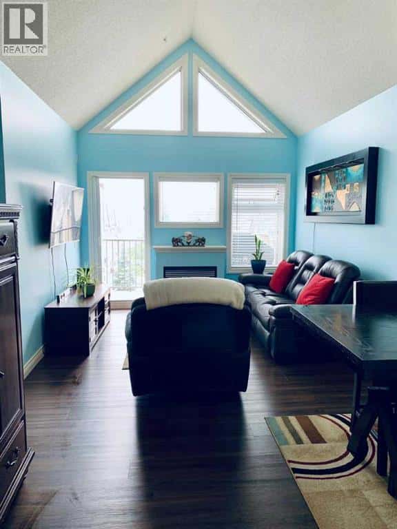 308, 11170 30 Street SW — Calgary, Alberta - Photo 5 of 42