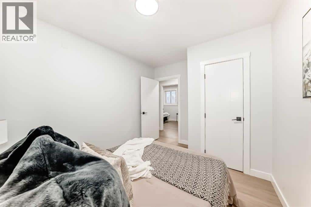 Calgary — Calgary - Photo 4 of 48