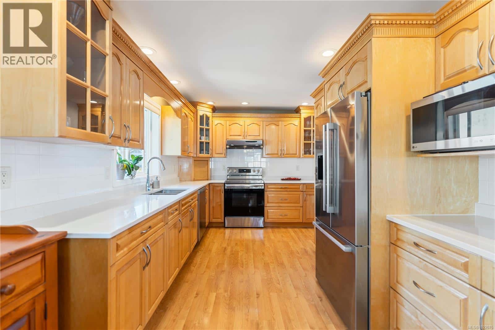 2234 Setchfield Ave — Langford, British Columbia - Photo 4 of 47