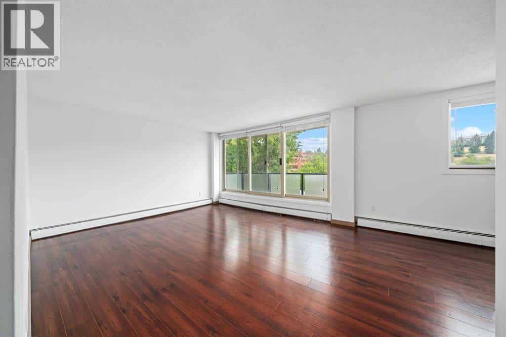 342, 1435 7 Avenue NW — Calgary, Alberta - Photo 4 of 23