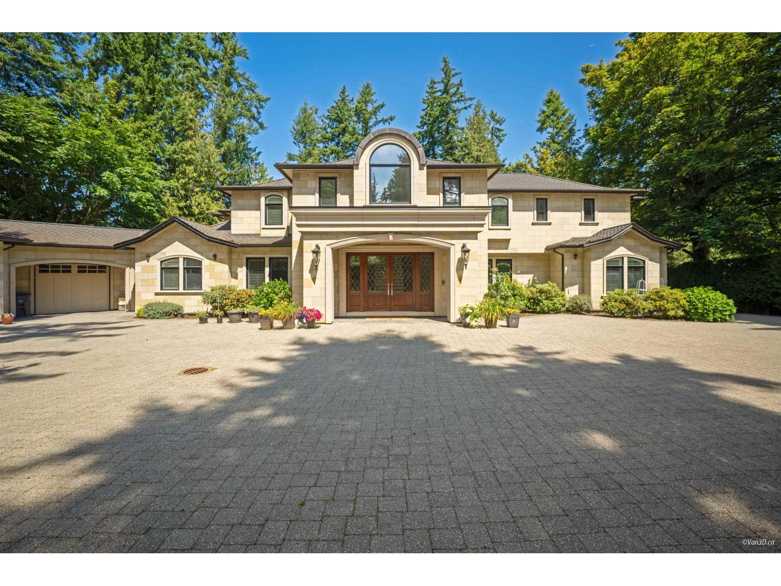 13939 28 AVENUE — Surrey, British Columbia - Main photo