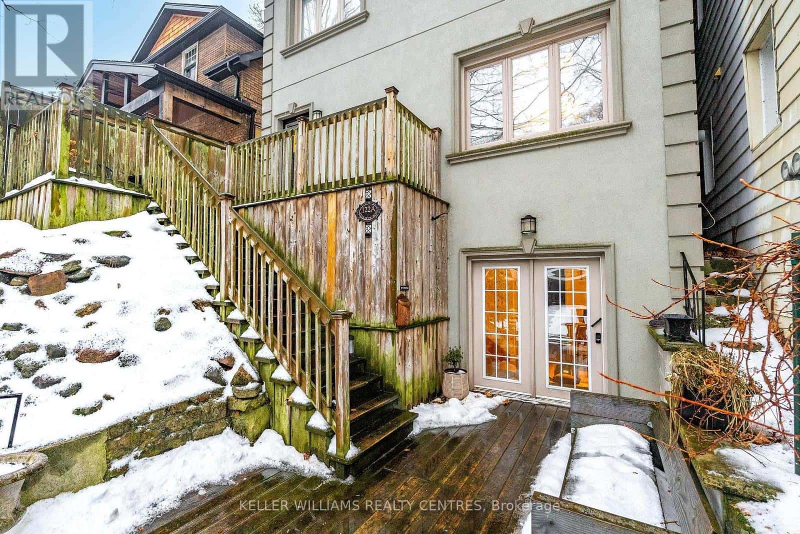 122A NEVILLE PARK BOULEVARD — Toronto (The Beaches), Ontario - Photo 3 of 47