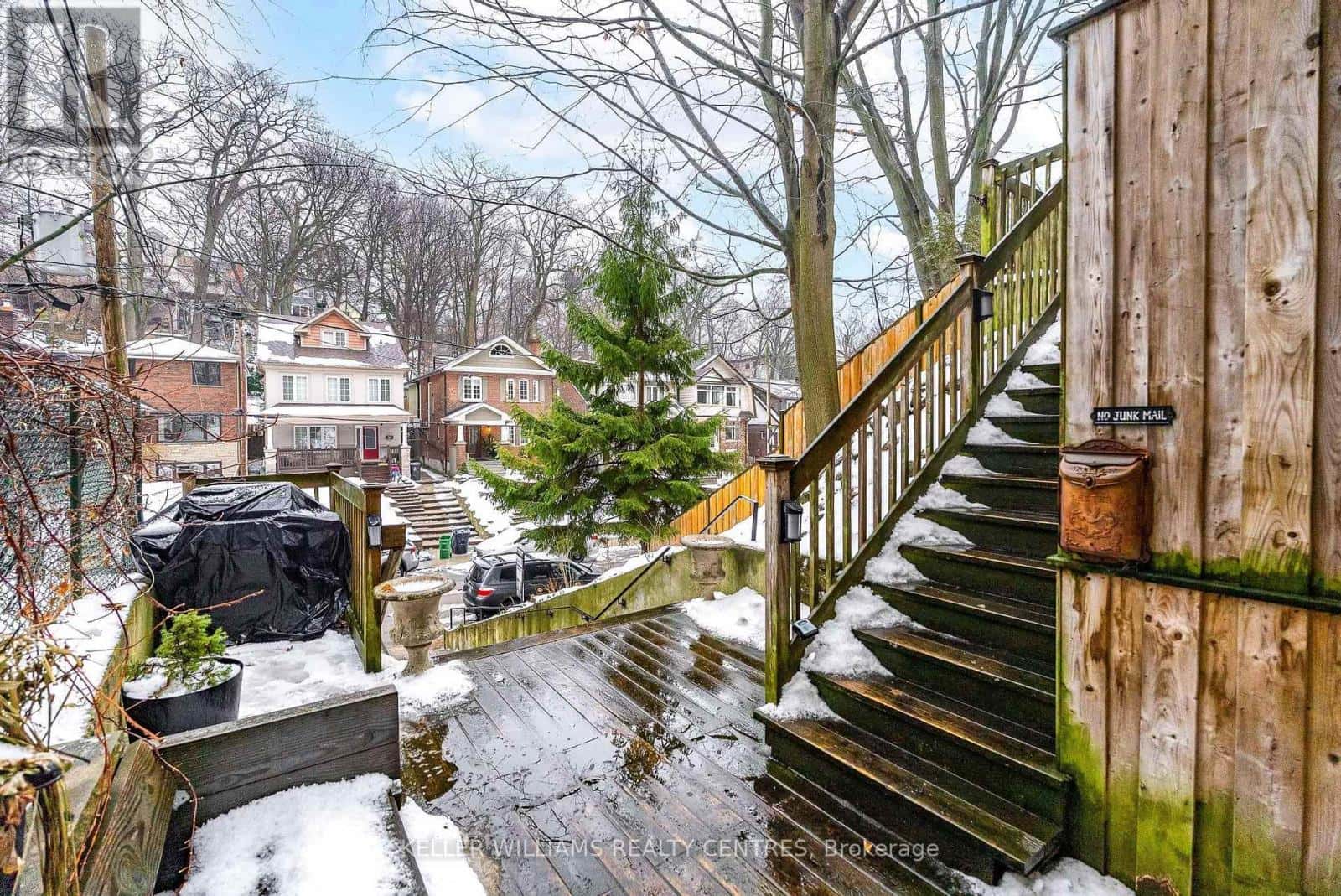 122A NEVILLE PARK BOULEVARD — Toronto (The Beaches), Ontario - Photo 5 of 47