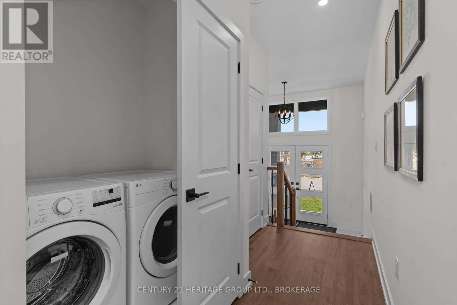 55 CREIGHTON DRIVE — Loyalist (Lennox and Addington - South), Ontario - Photo 5 of 28