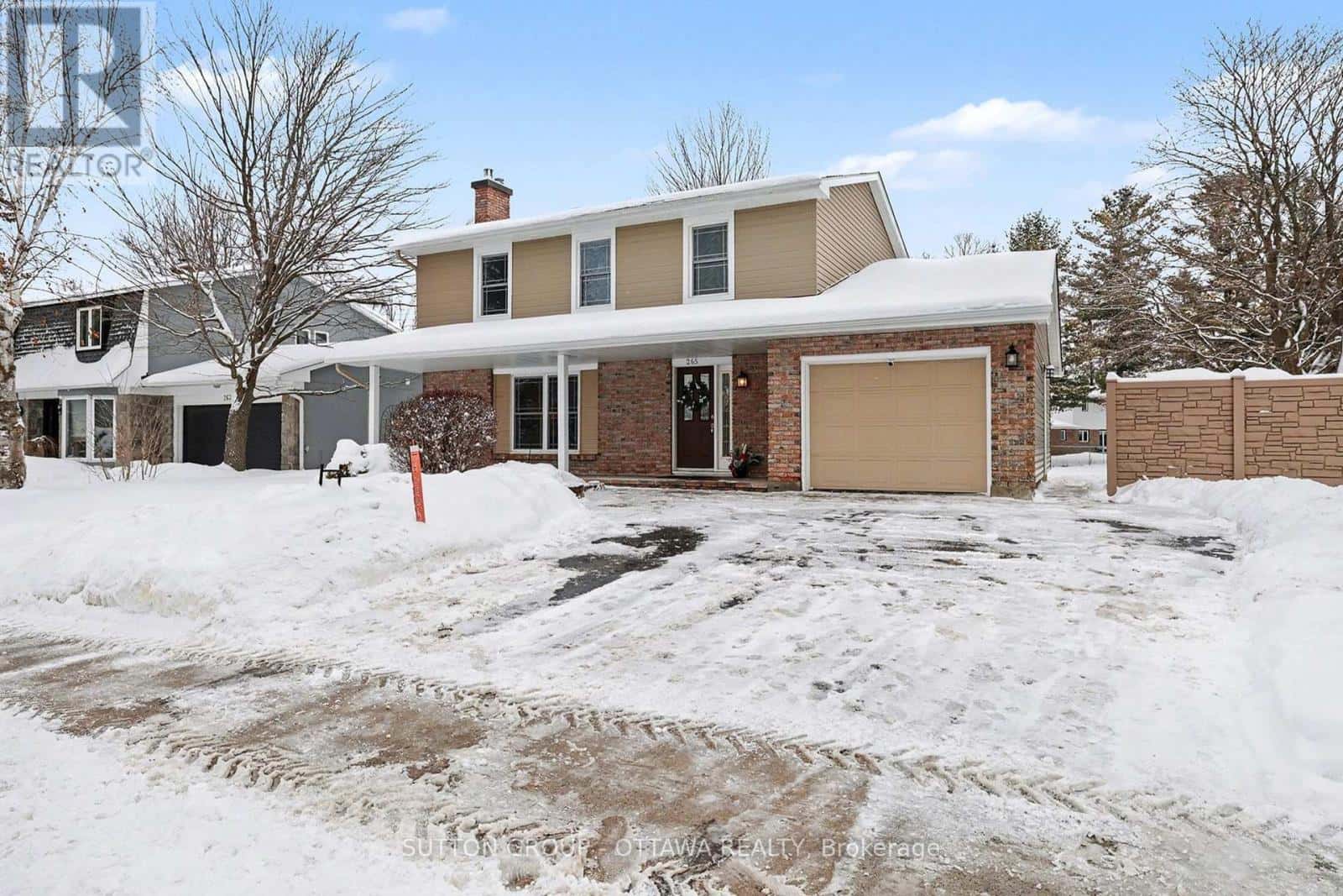 265 MCCLELLAN ROAD — Ottawa, Ontario - Photo 2 of 43