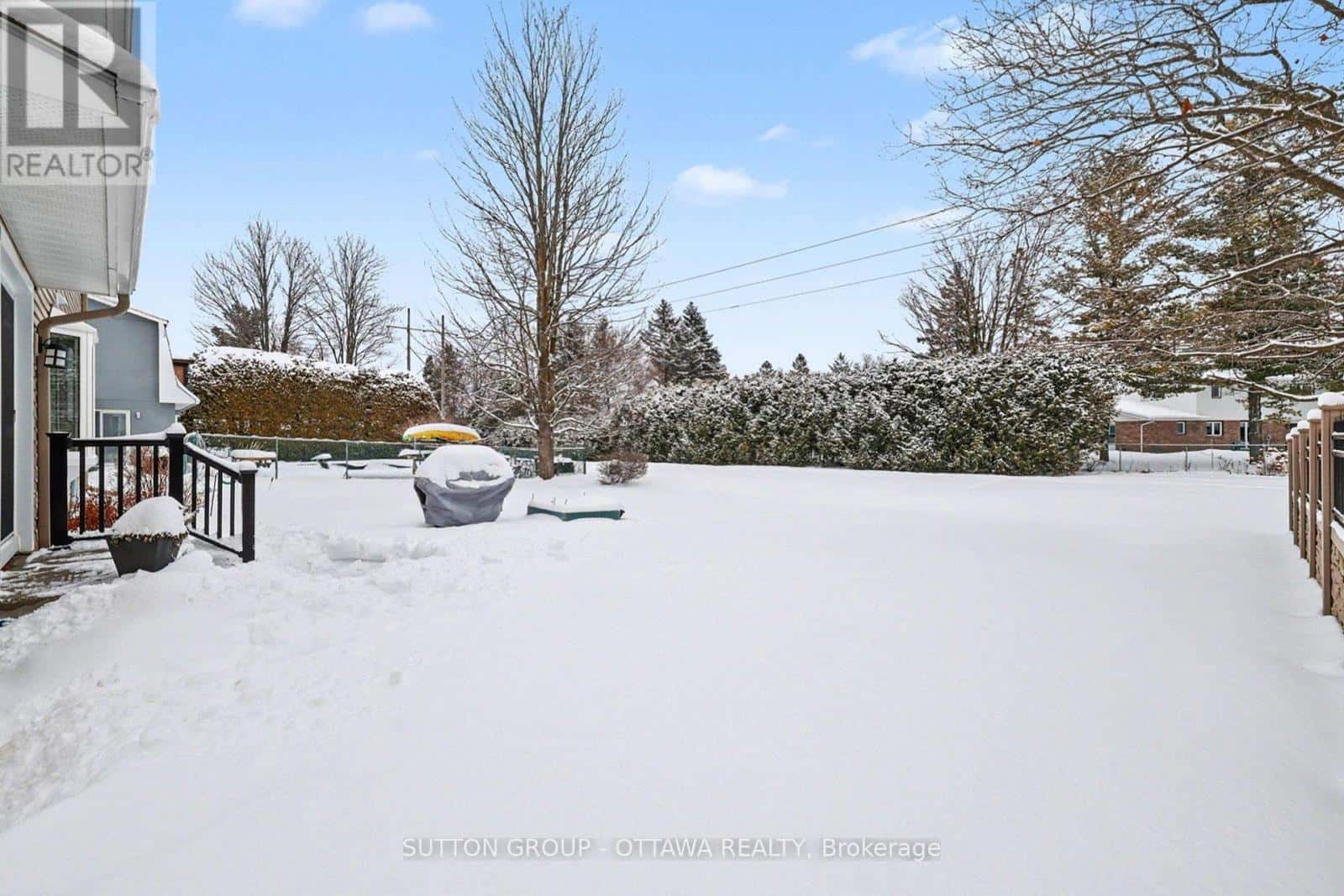 265 MCCLELLAN ROAD — Ottawa, Ontario - Photo 4 of 43