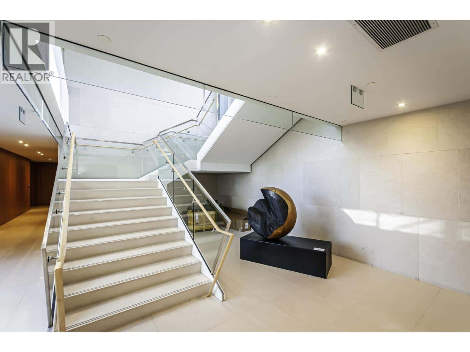 809 6688 PEARSON WAY — Richmond, British Columbia - Photo 4 of 17