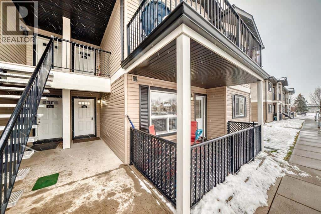 200, 8 Bayside Place — Strathmore, Alberta - Photo 4 of 50