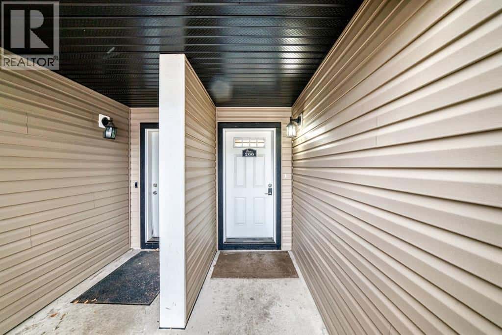 200, 8 Bayside Place — Strathmore, Alberta - Photo 5 of 50