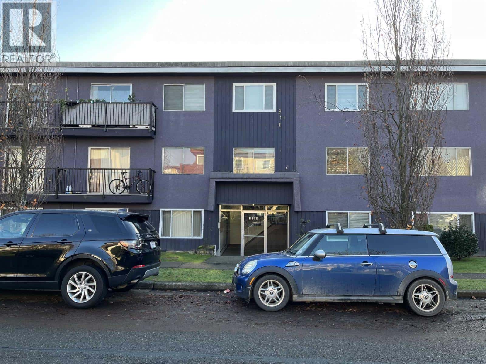 1180 W 71ST AVENUE — Vancouver, British Columbia - Photo 3 of 4