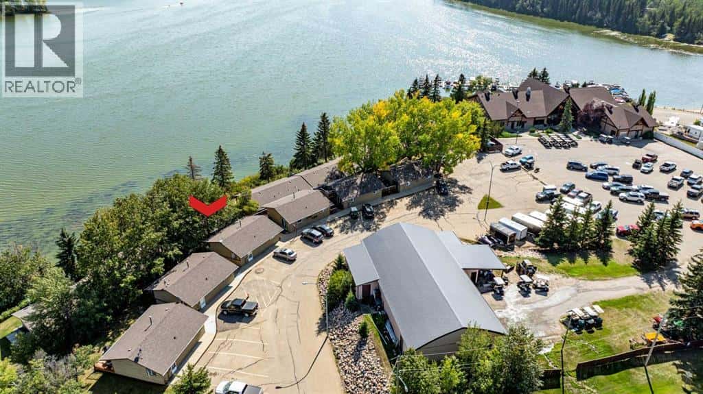 1012, 25054 South Pine Lake Road — Rural Red Deer County, Alberta - Photo 4 of 39