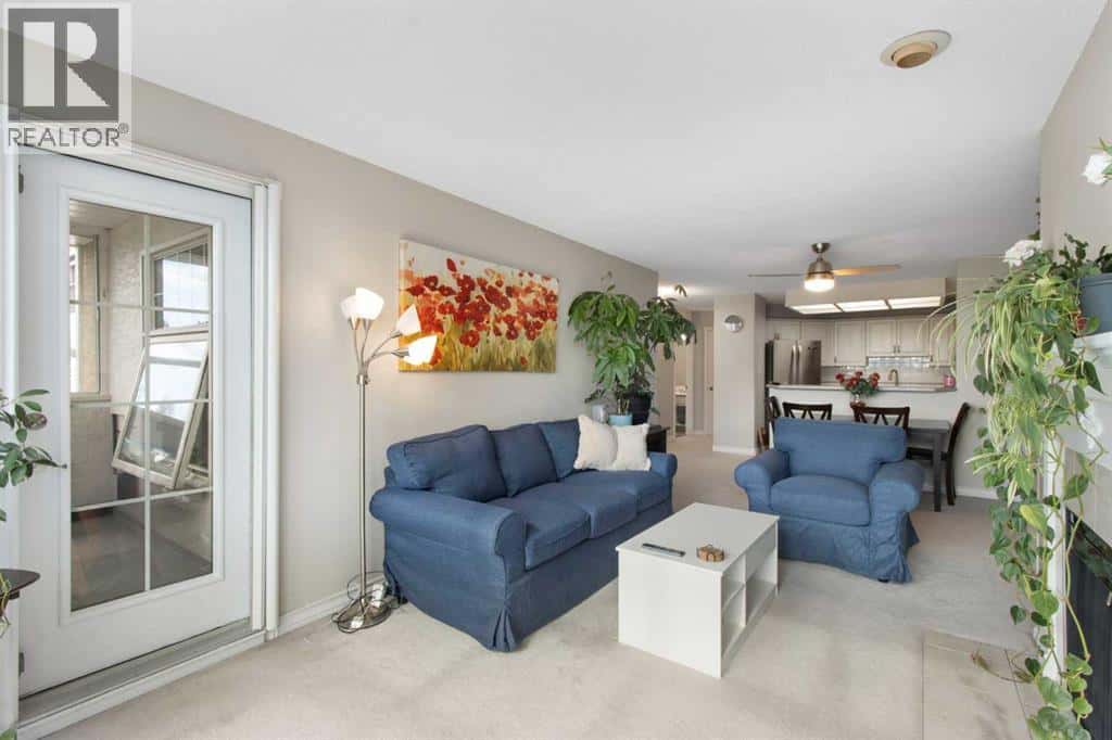 202, 4944 8 Avenue SW — Calgary, Alberta - Photo 5 of 26