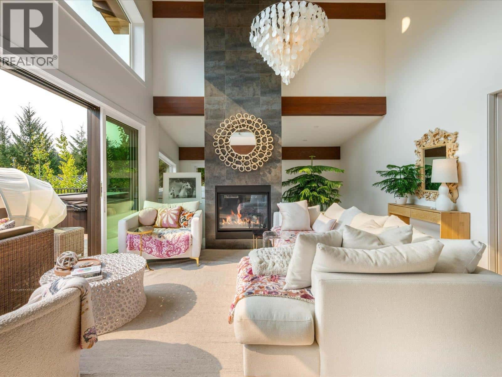 9331 EMERALD DRIVE — Whistler, British Columbia - Photo 4 of 35