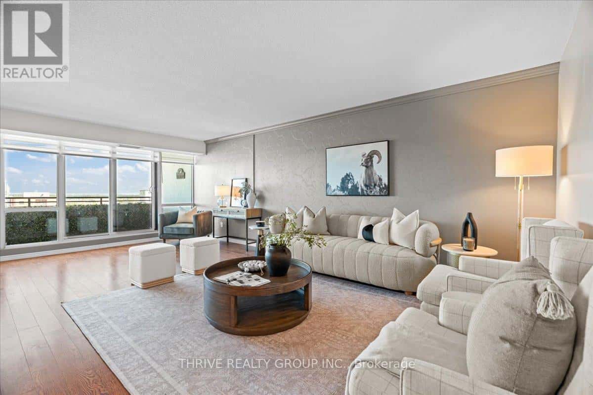 1601 - 389 DUNDAS STREET — London East (East K), Ontario - Photo 3 of 37