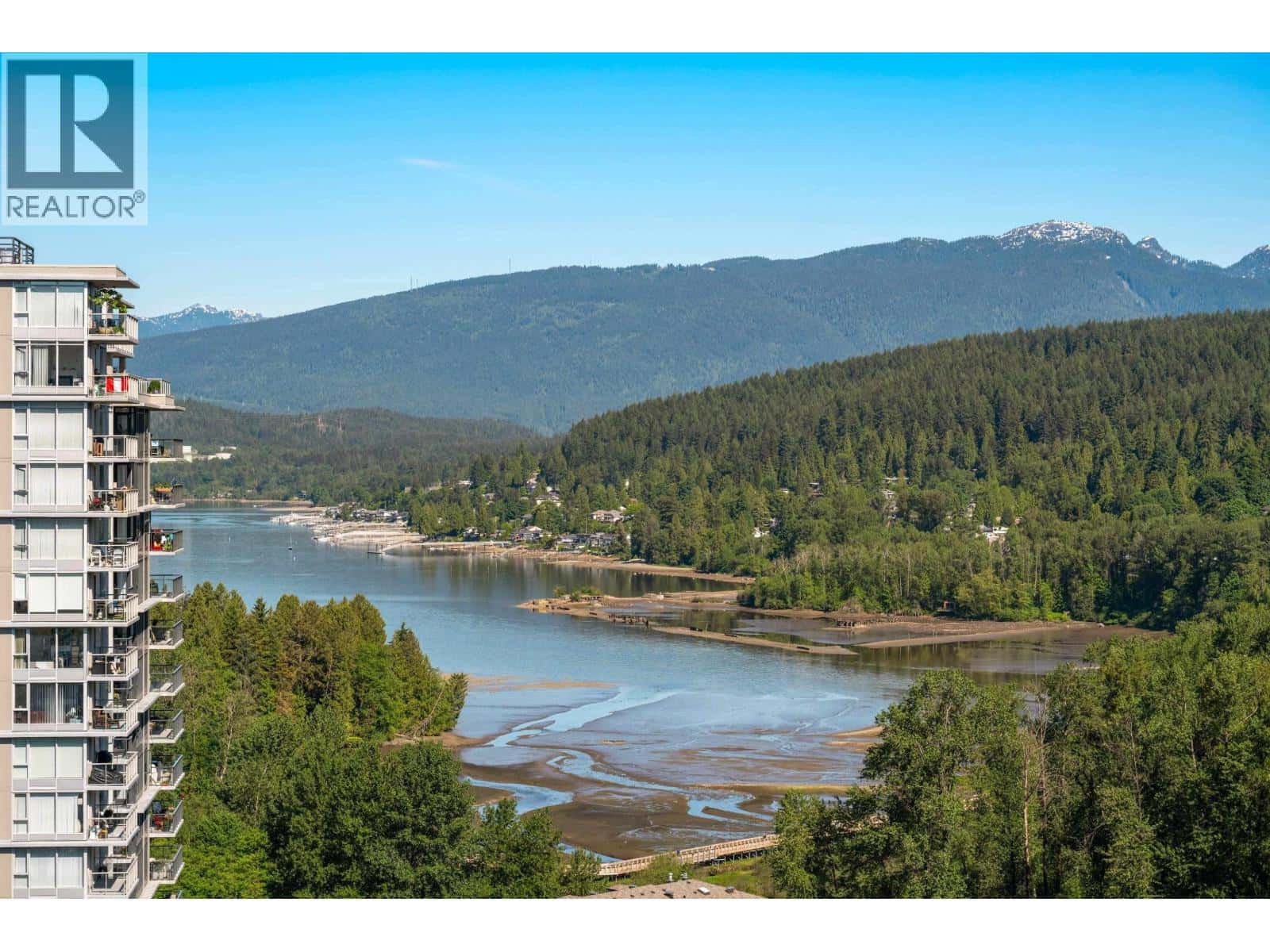 2202 301 CAPILANO ROAD — Port Moody, British Columbia - Photo 3 of 25