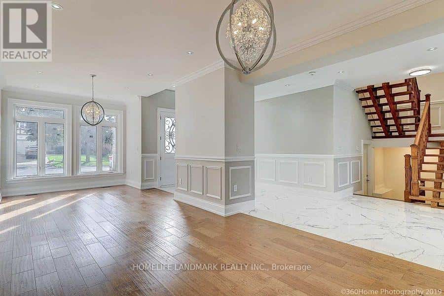 24 CEDAR BRAE BOULEVARD — Toronto (Eglinton East), Ontario - Photo 3 of 18