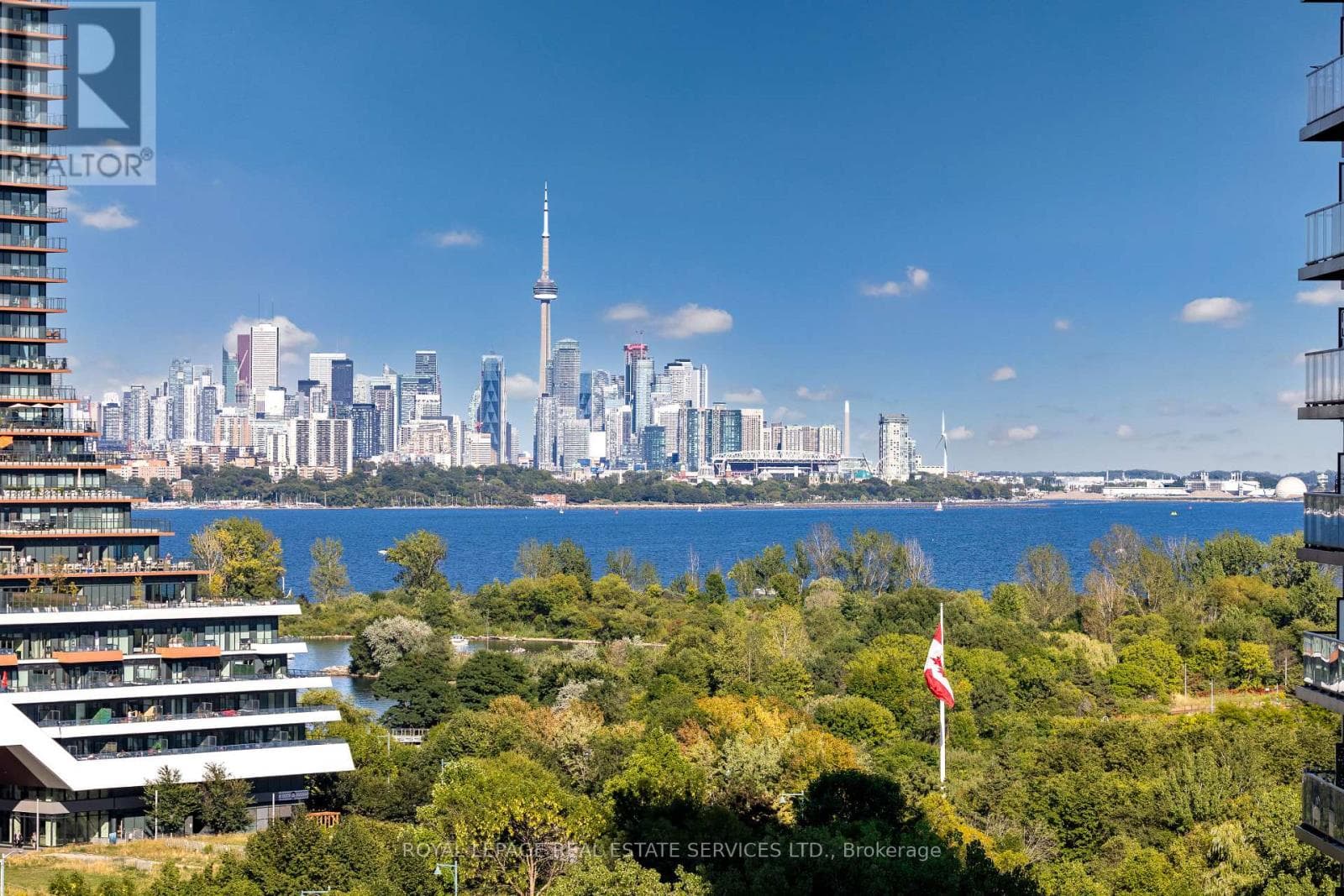1105 - 15 LEGION ROAD — Toronto (Mimico), Ontario - Main photo