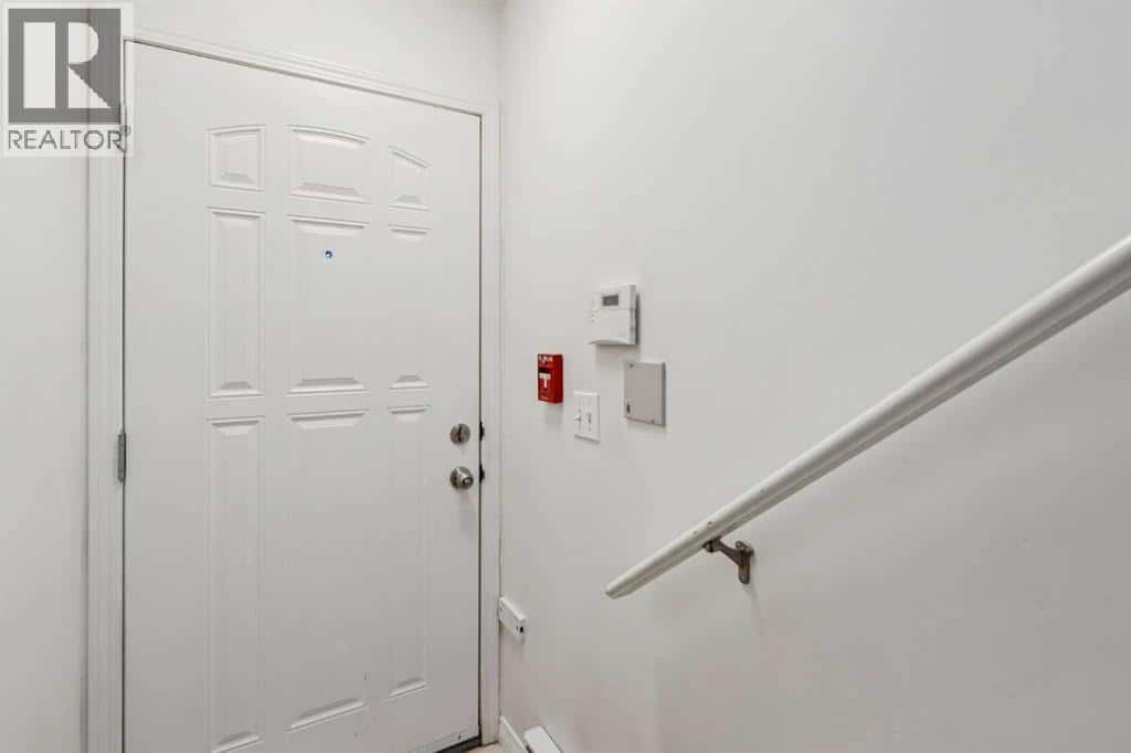 229 Mckenzie Towne Lane SE — Calgary, Alberta - Photo 2 of 24