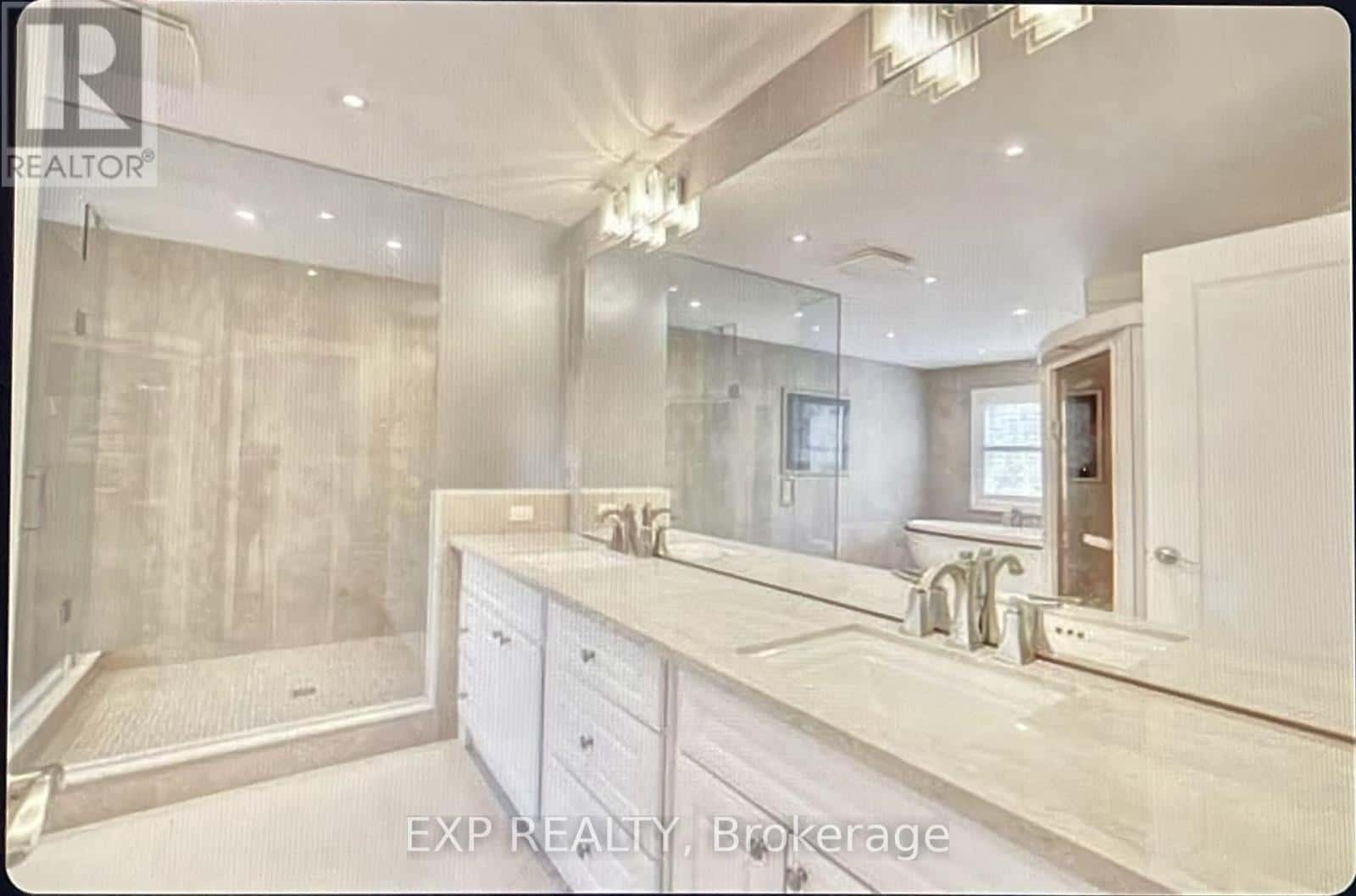 Mississauga (Sheridan) — Mississauga (Sheridan) - Photo 5 of 27