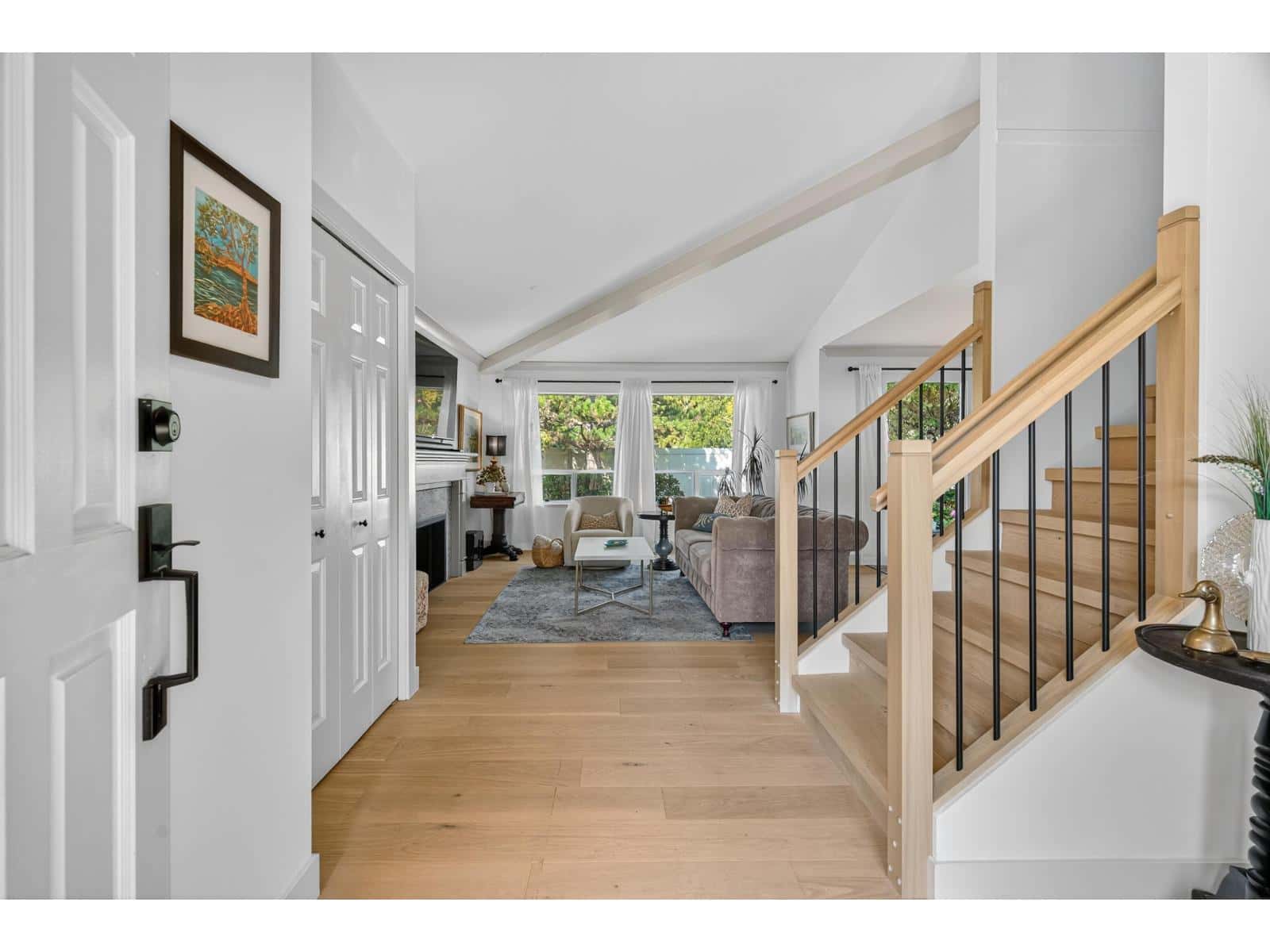 116 15121 19 AVENUE — Surrey, British Columbia - Photo 2 of 34