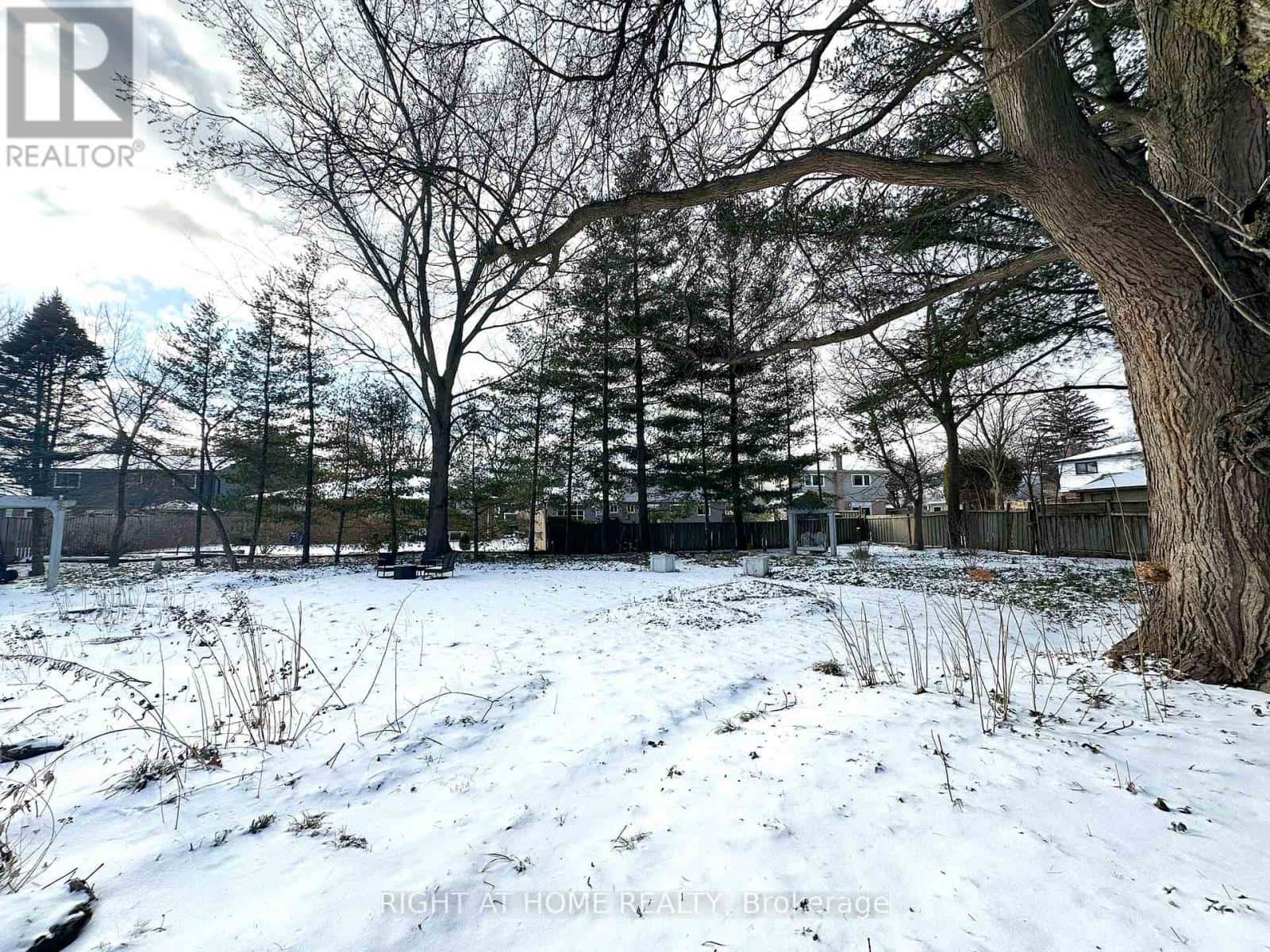 772 WYLAN COURT — Mississauga (Clarkson), Ontario - Photo 5 of 35