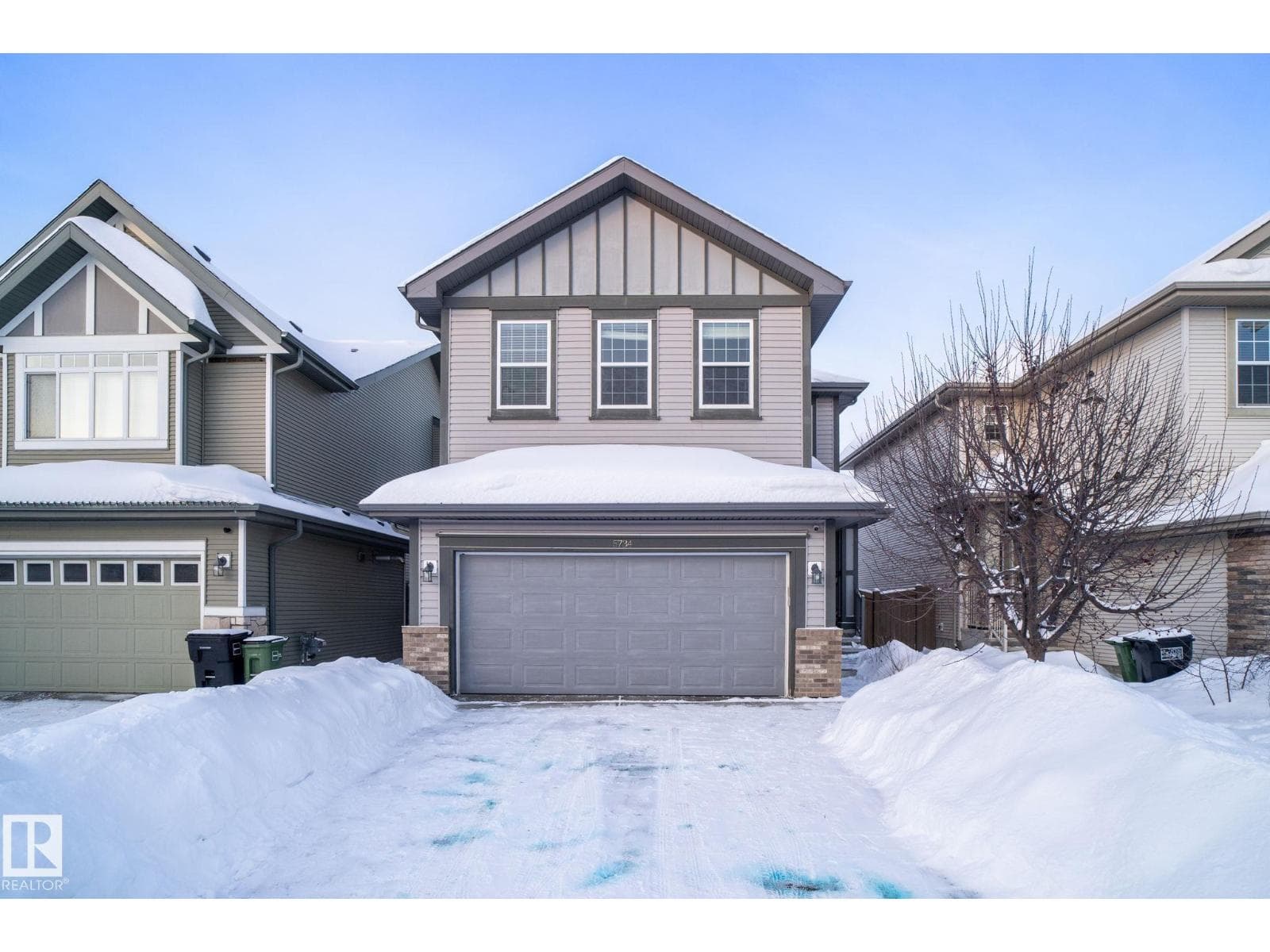 5734 175Aave NW — Edmonton, Alberta - Main photo