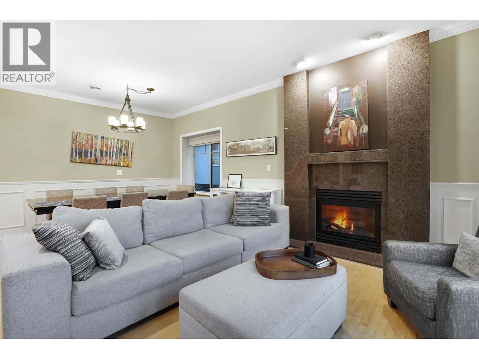 3263 W 38TH AVENUE — Vancouver, British Columbia - Photo 2 of 21