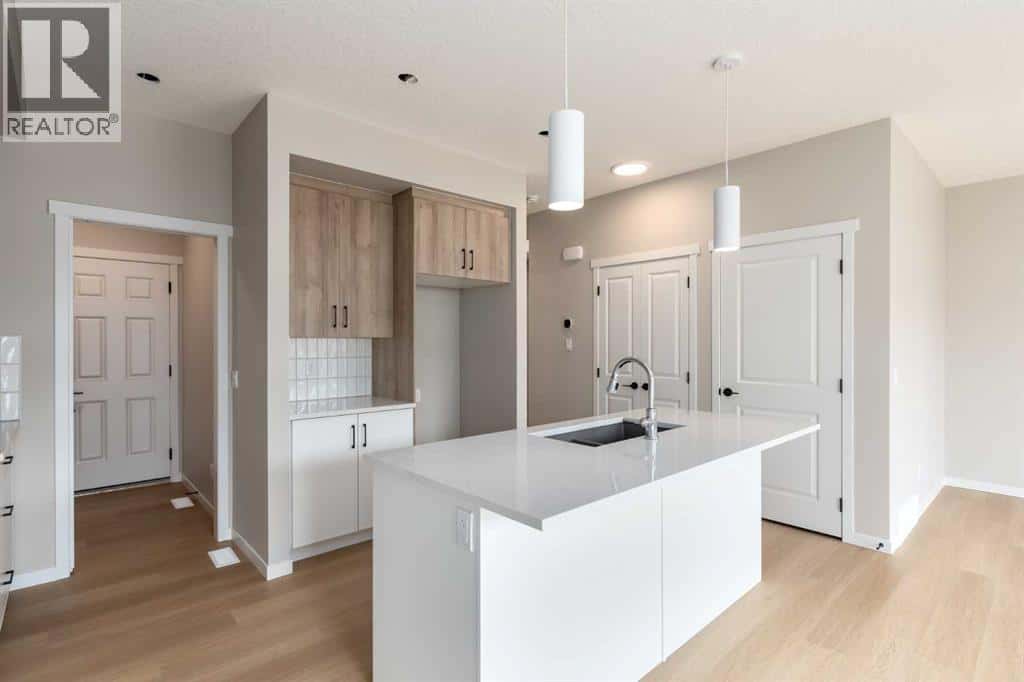 109 Monterey Place SE — High River, Alberta - Photo 5 of 49